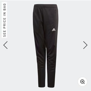 adidas women’s size small soccer track pants